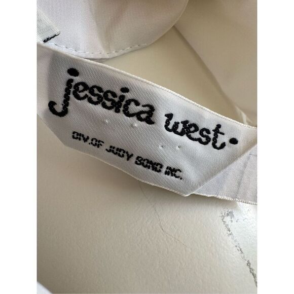 Jessica West Judy Bond women's medium button up pleated white cream long sleeve - Picture 3 of 3